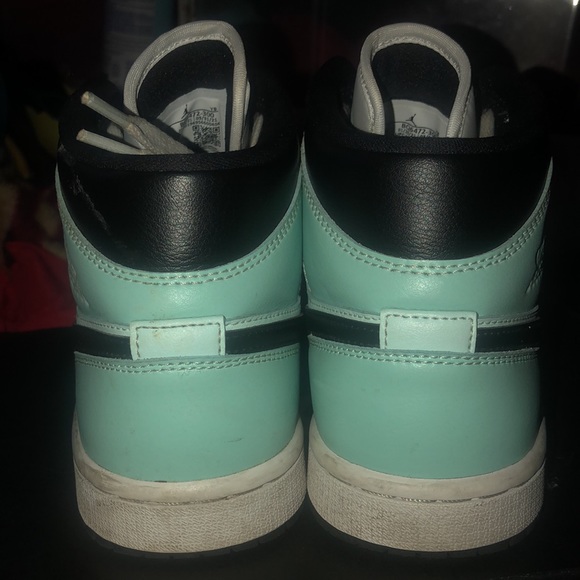 Nike - Picture 3 of 8